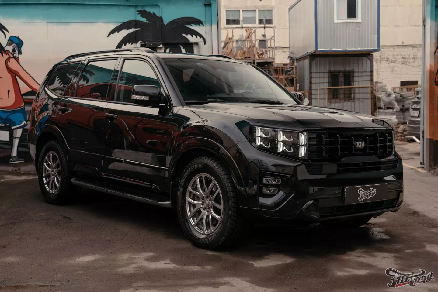 Комплексная шумоизоляция, антихром и ремонт бампера для Kia Mohave